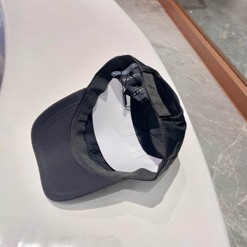 Prada cap (48)